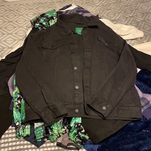 Lot of Men’s Coats, Jackets, Sweaters & Hoodies